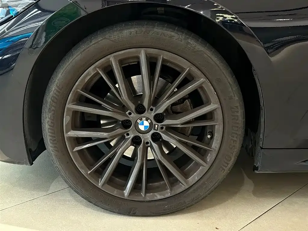 BMW 3 Series 2022 из CN, фото 4