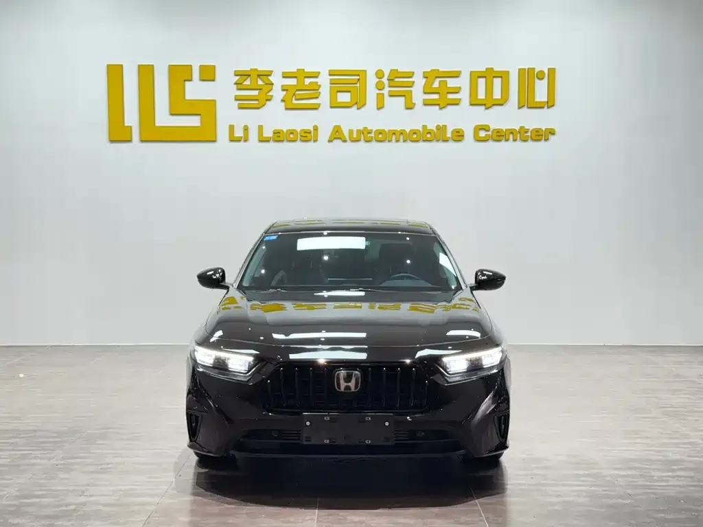 Honda Inspire — фото 2