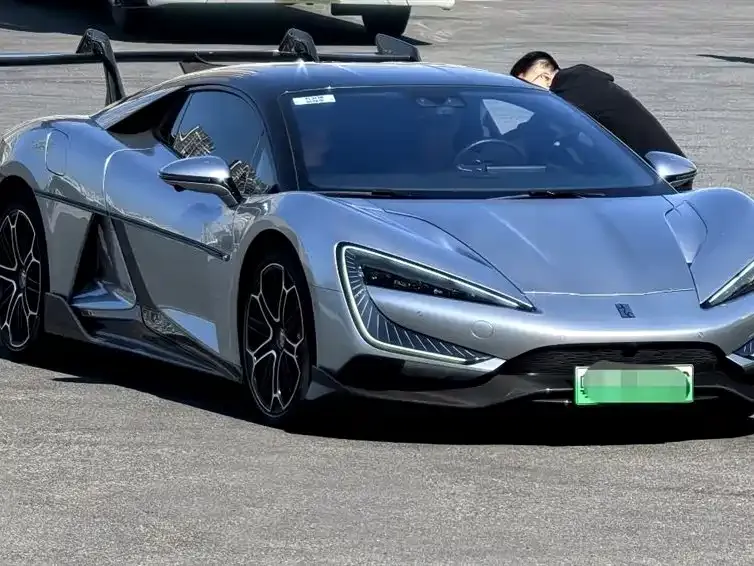 Yangwang U9