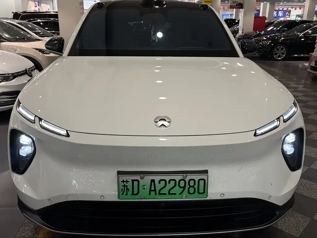 NIO EC6 — фото 8