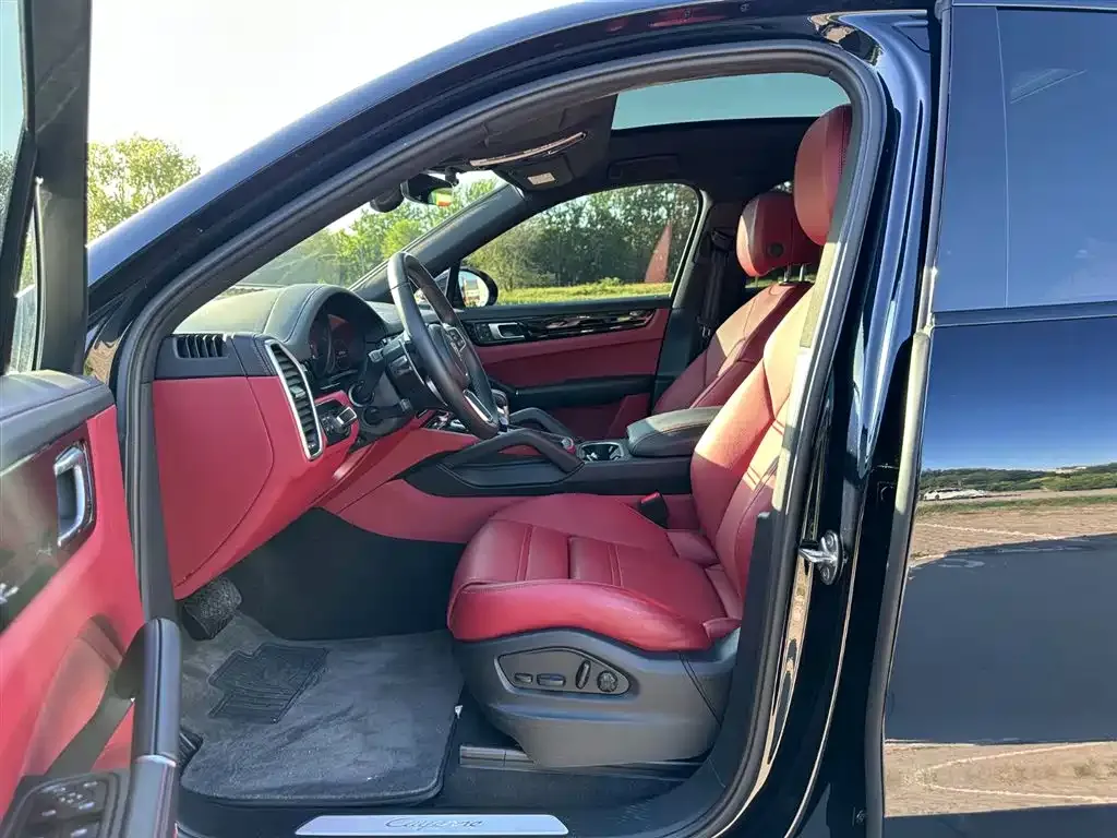 Porsche Cayenne 2022 из CN, фото 2