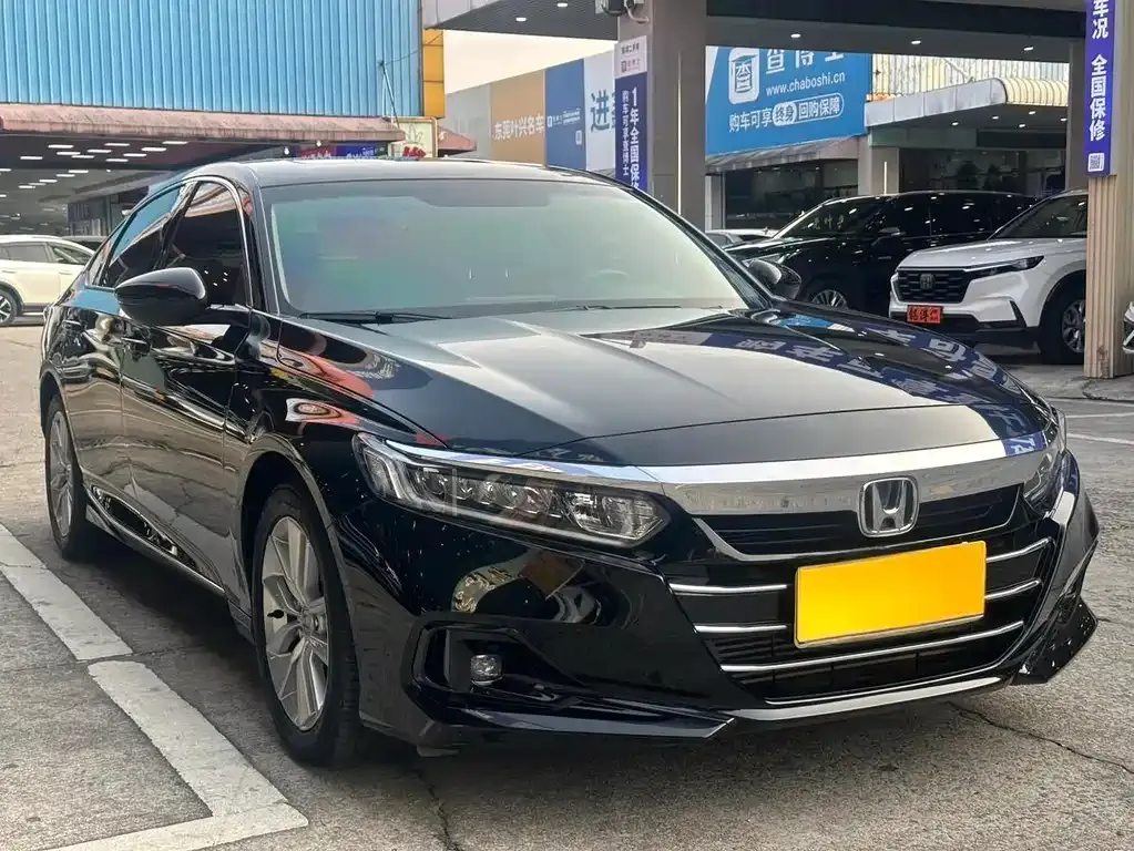 Honda Accord — фото 6