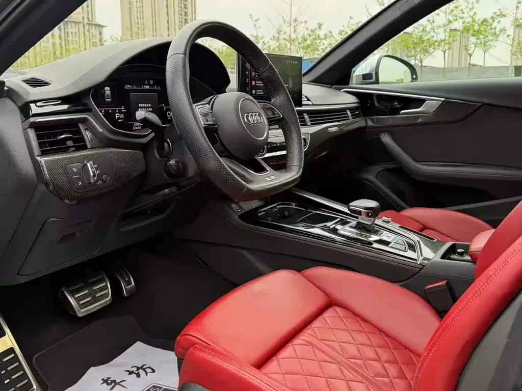 Audi S4 2024 из CN, фото 5