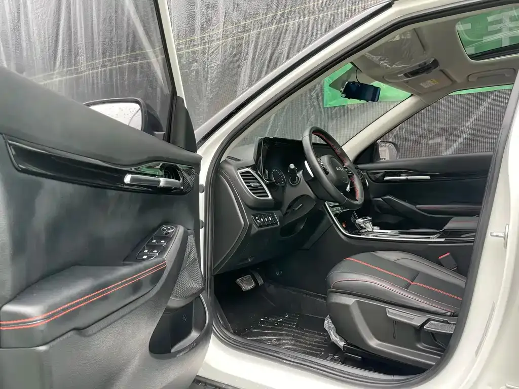 Kia KX3 — фото 3