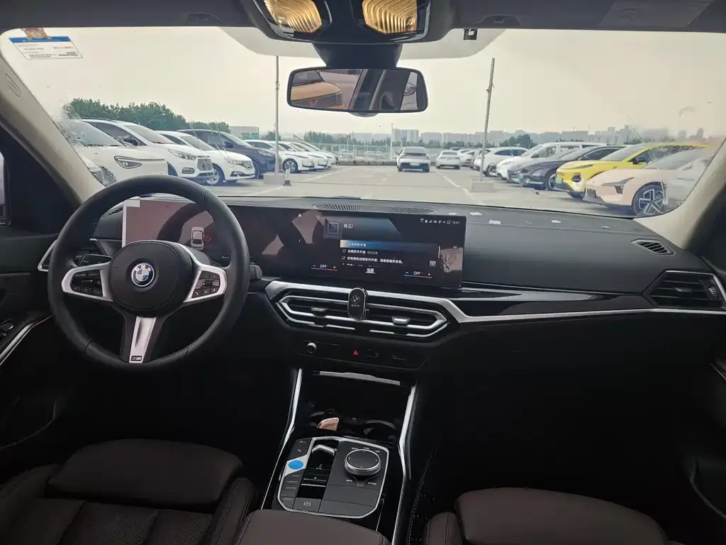 BMW i3 — фото 4