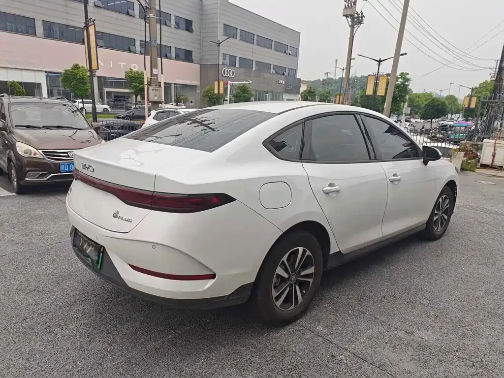 BYD Qin PLUS — фото 7