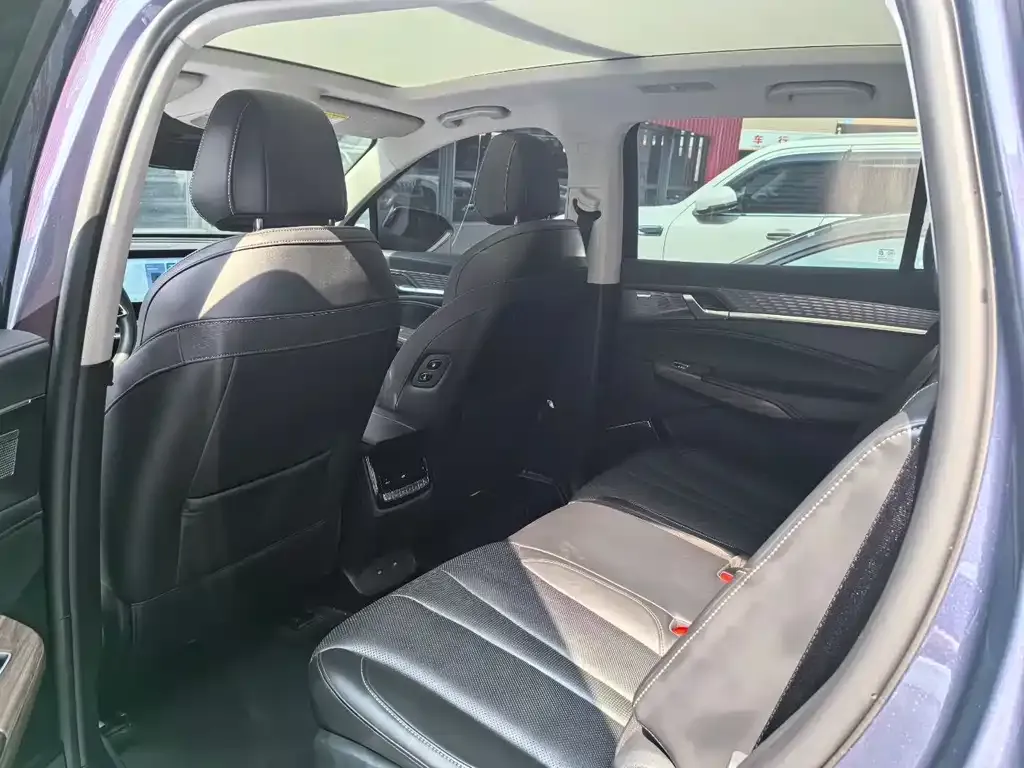 Roewe RX9 2024 из CN, фото 2