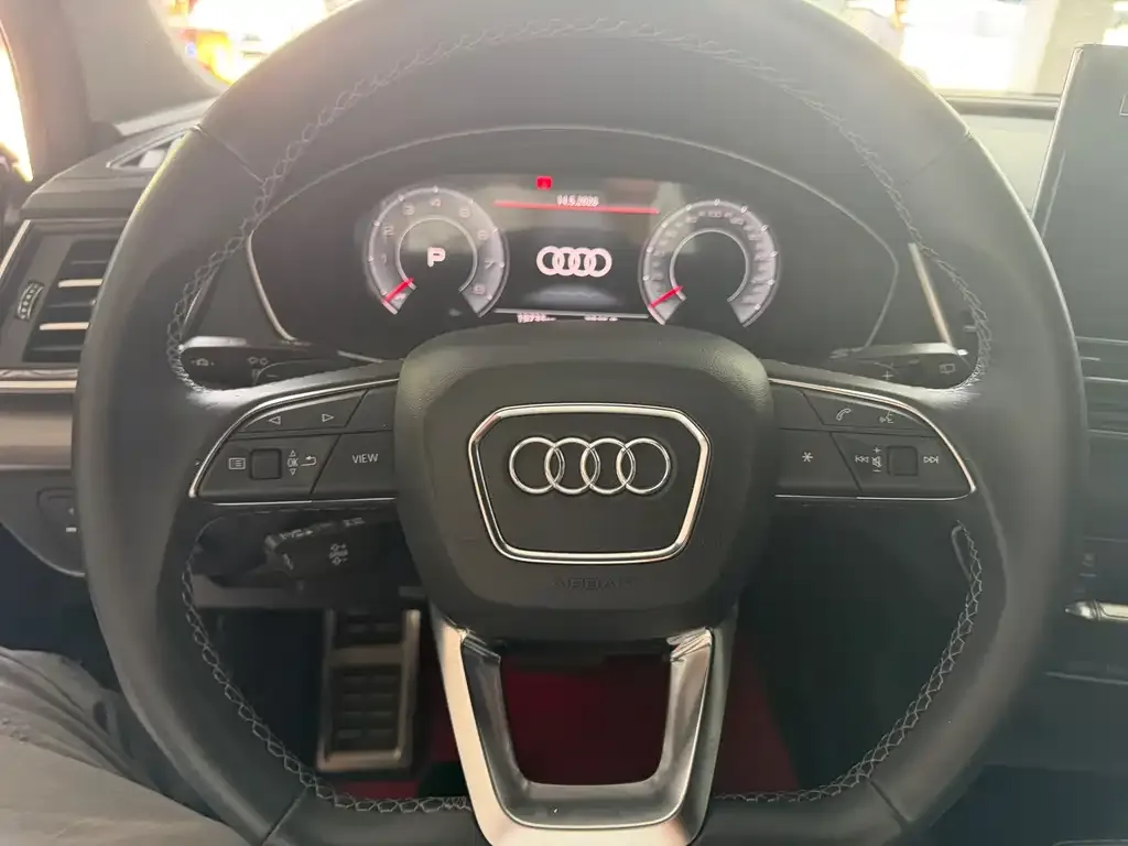 Audi Q5L 2024 из CN, фото 6