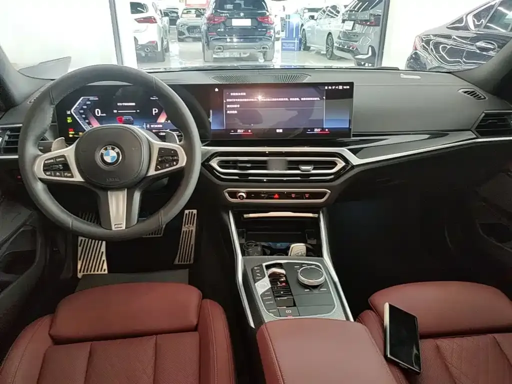 BMW 3 Series 2023 из CN, фото 7
