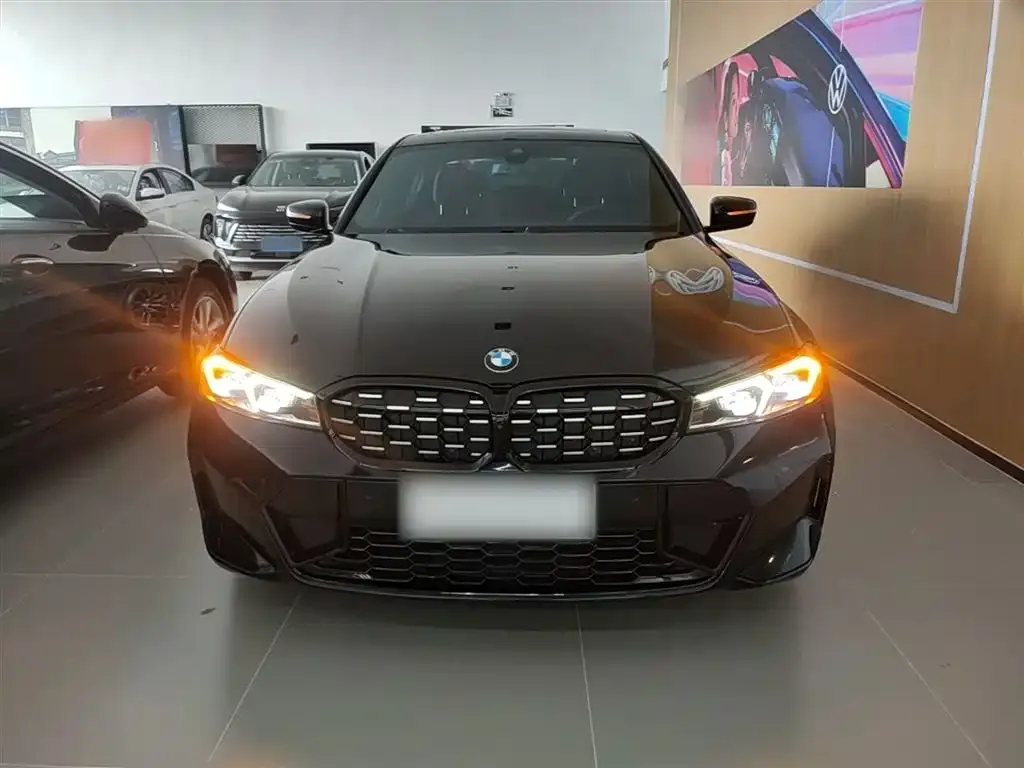 BMW 3 Series 2023 из CN, фото 2