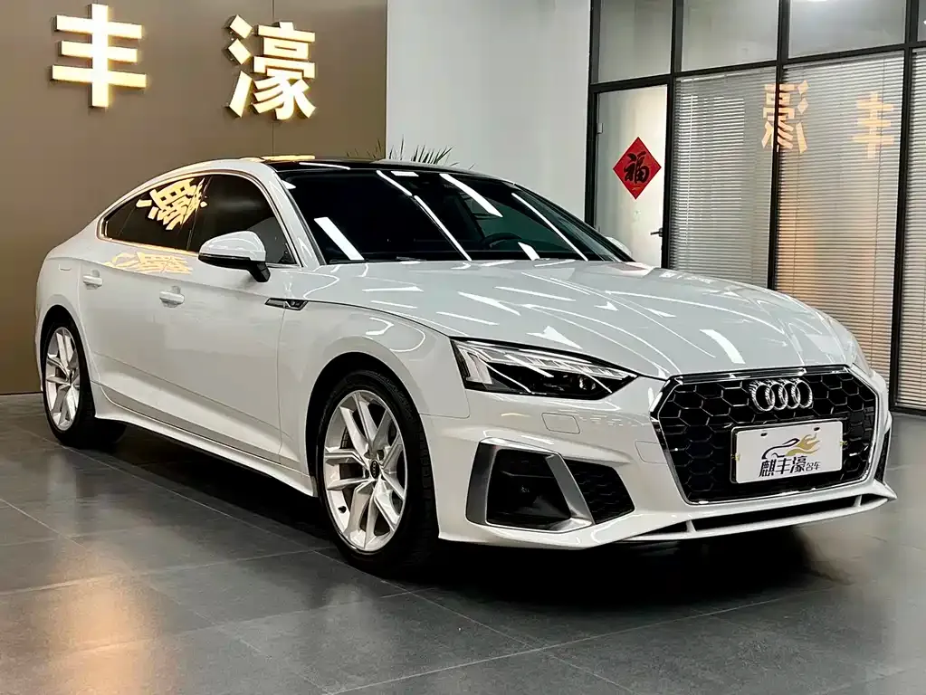 Audi A5 (Import) — фото 2