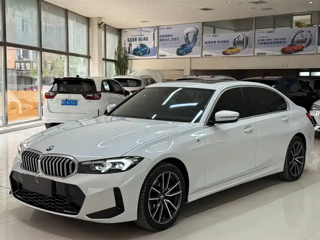 BMW 3 Series — фото 1