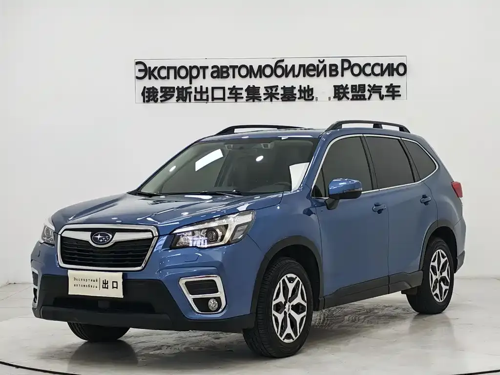 Subaru Forester — фото 1