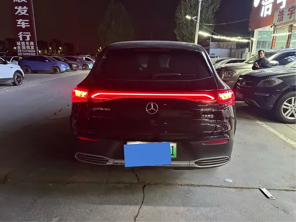 Mercedes-Benz EQE SUV 2024 из CN, фото 4