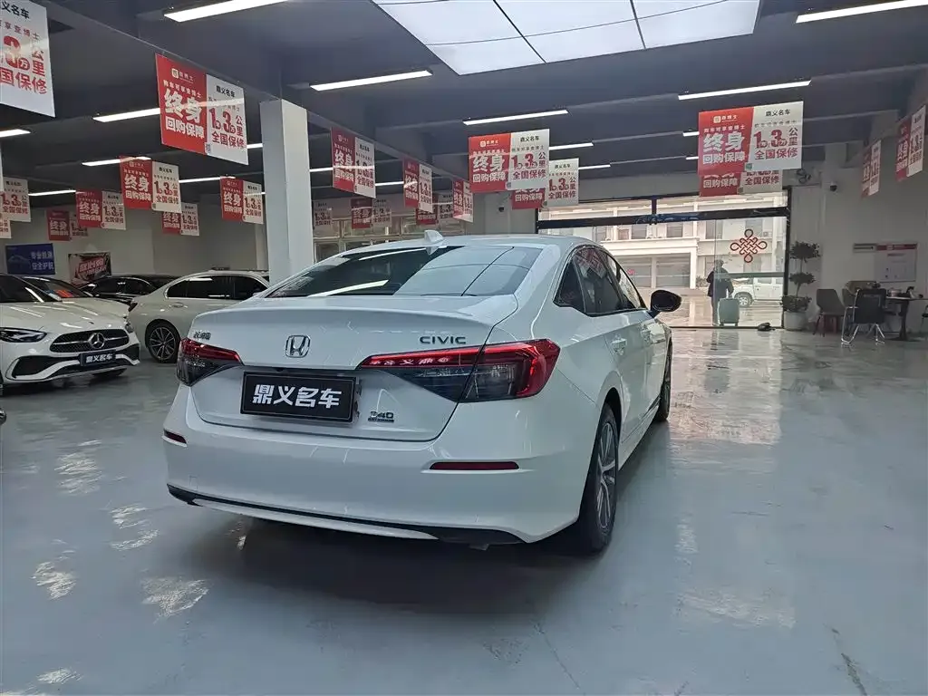 Honda Civic — фото 6