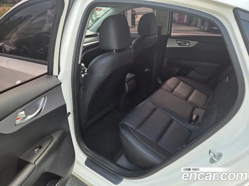 Kia K3 2022 из KR, фото 3