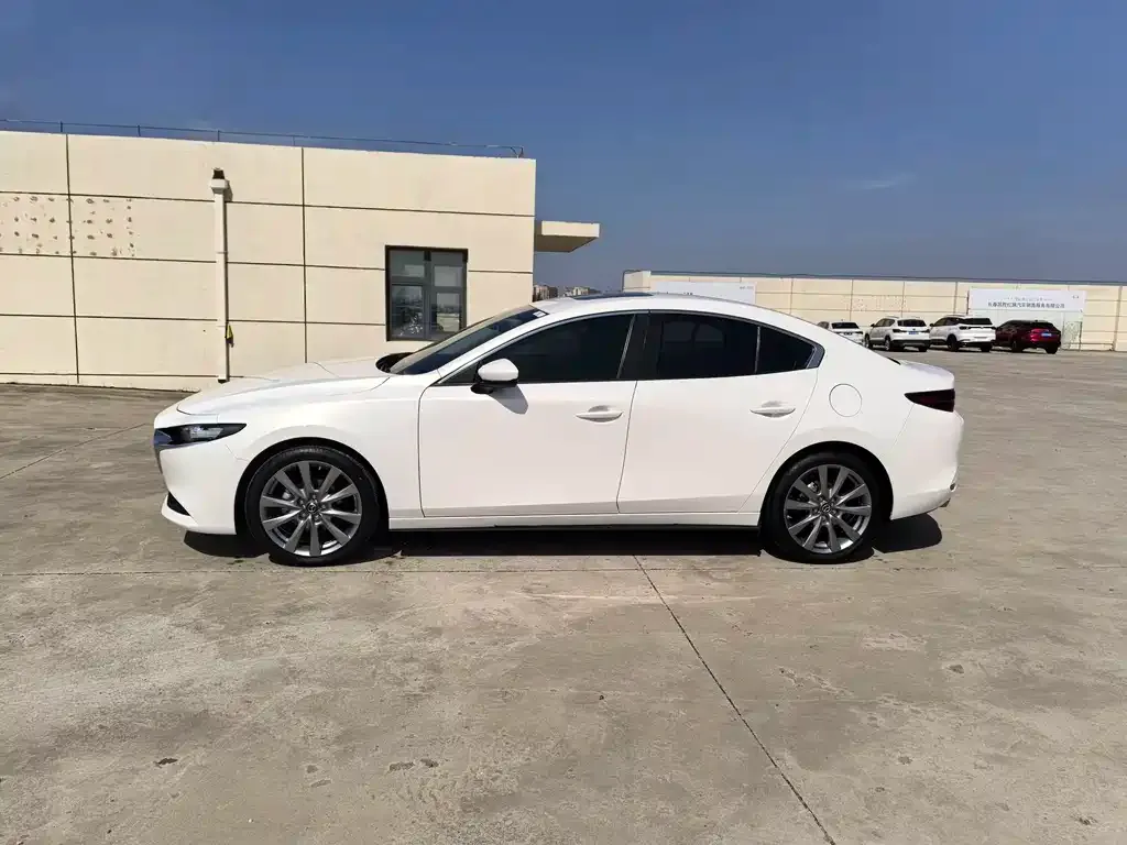 Mazda 3 Axela 2021 из CN, фото 10