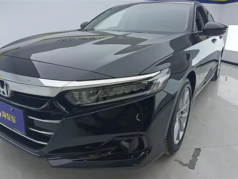Honda Accord — фото 5