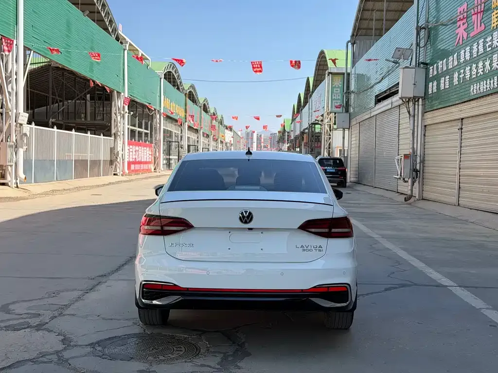 Volkswagen Lavida 2023 из CN, фото 7