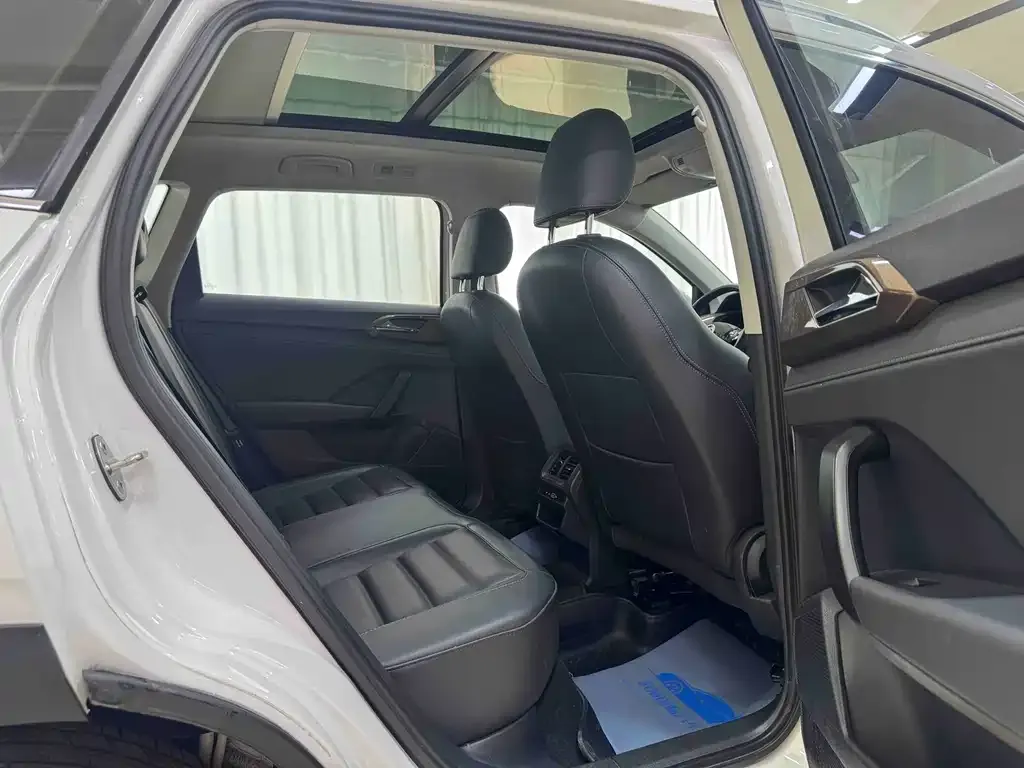 Volkswagen Tharu 2021 из CN, фото 6