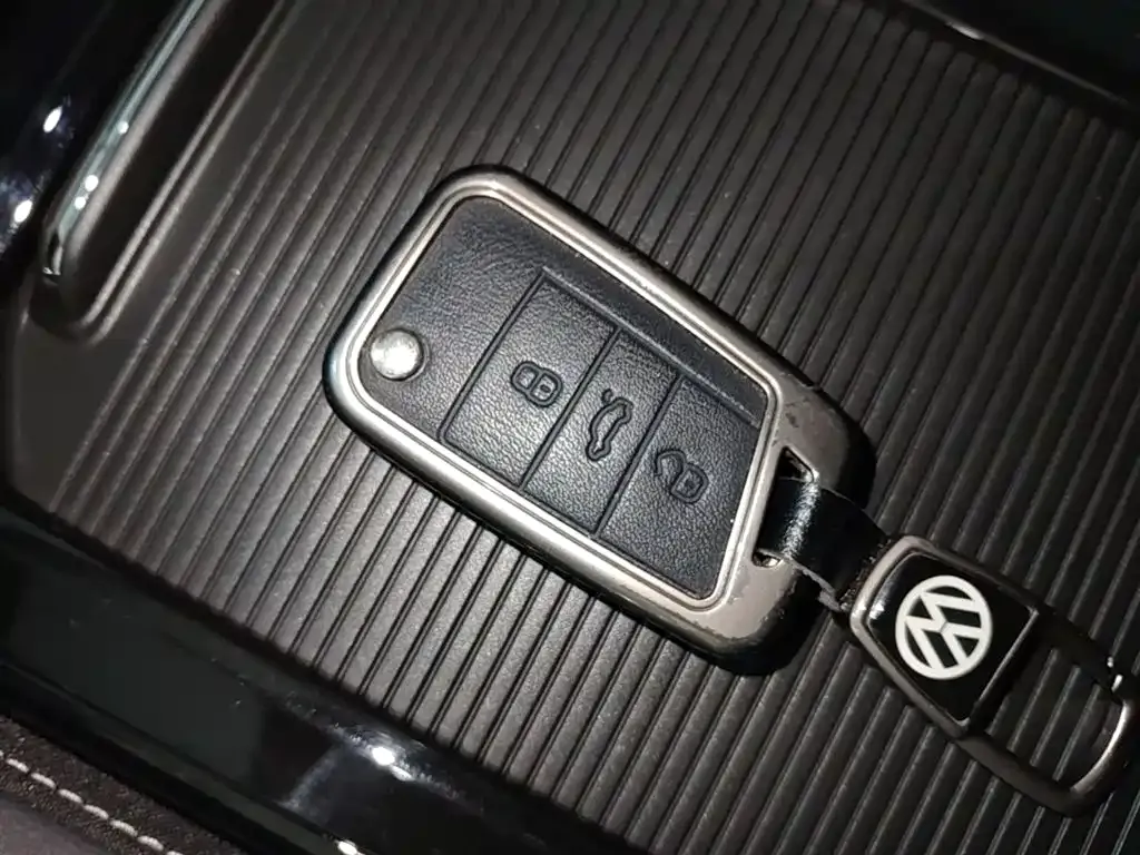 Volkswagen Passat 2025 из CN, фото 10