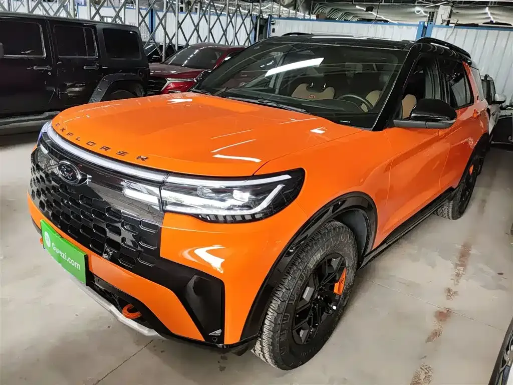 Ford Explorer 2024 из CN, фото 9