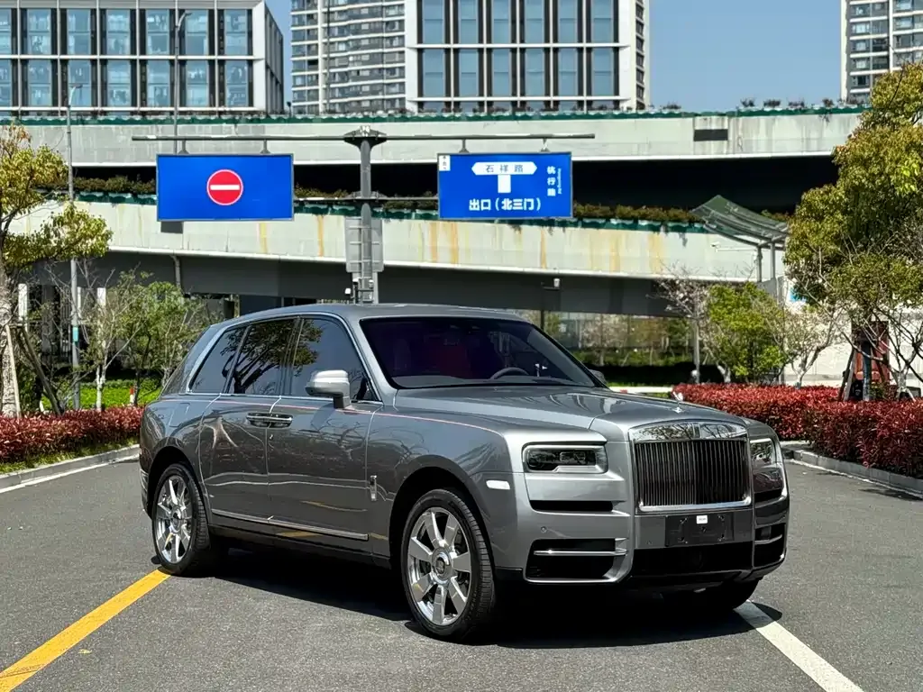 Rolls-Royce Cullinan 2023 из CN, фото 8