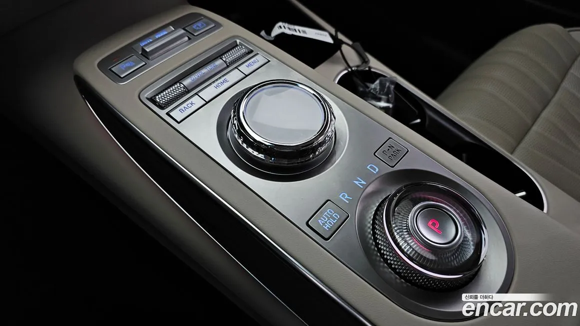 Genesis GV70 — фото 9