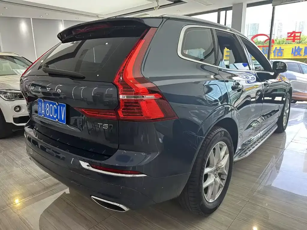Volvo XC60 2021 из CN, фото 10
