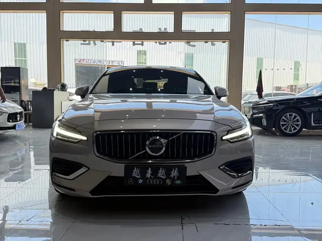 Volvo S60