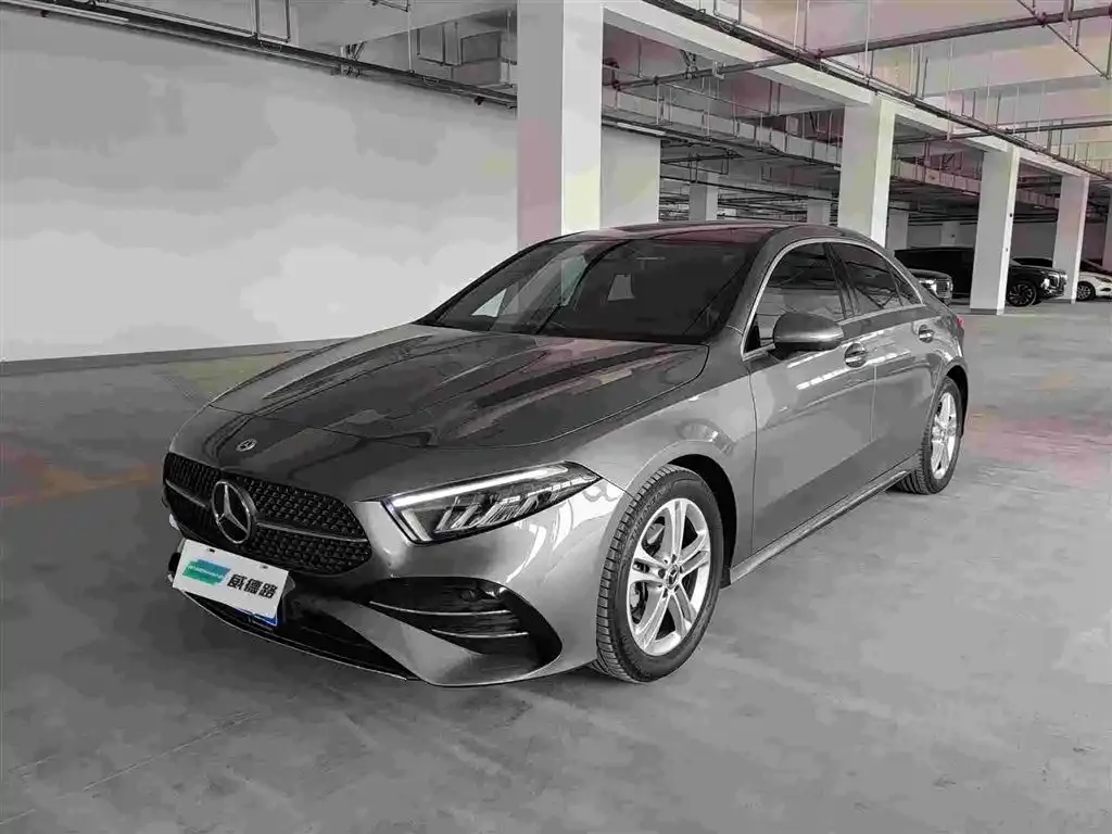 Mercedes-Benz A-Class — фото 1