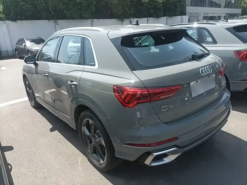Audi Q3 2024 из CN, фото 7