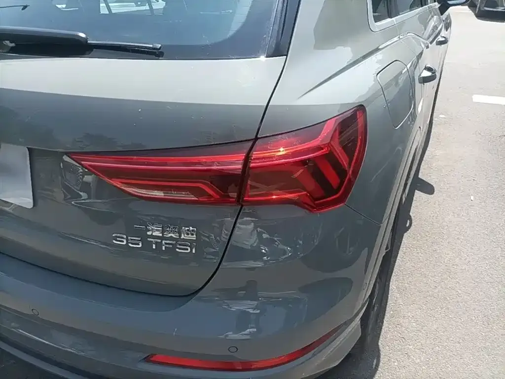 Audi Q3 2024 из CN, фото 3