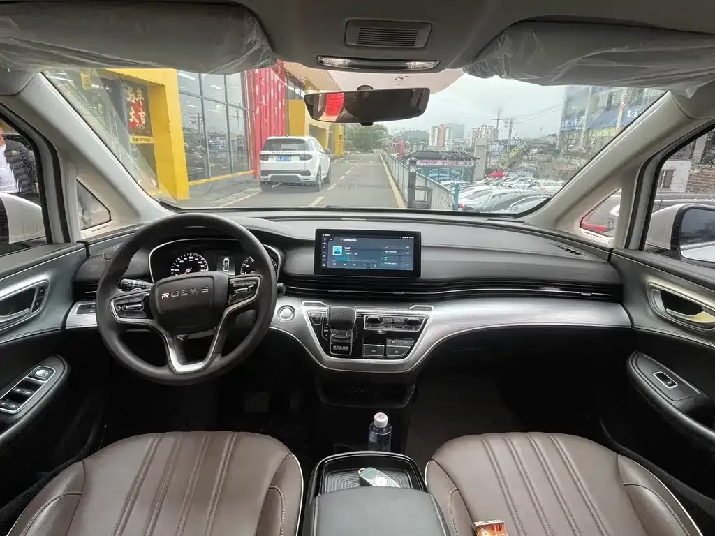 Roewe iMAX8 2024 из CN, фото 4
