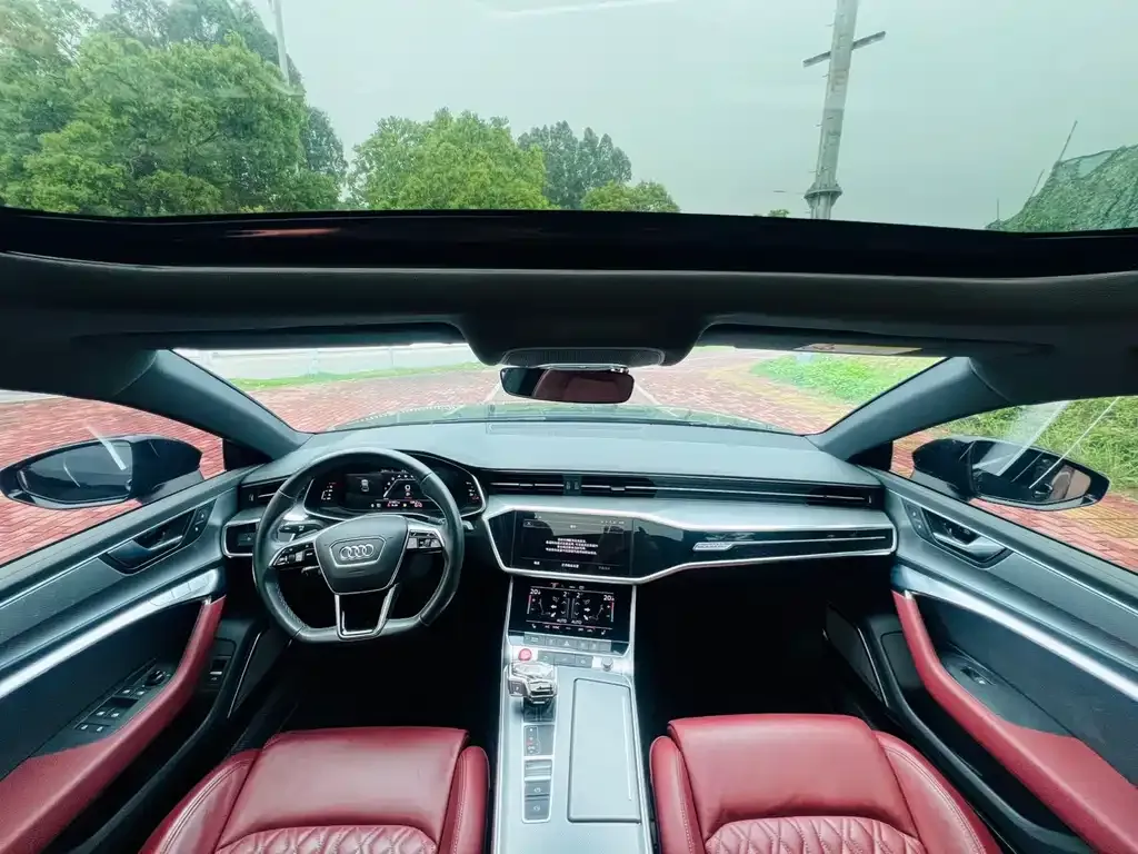 Audi A7L 2023 из CN, фото 8