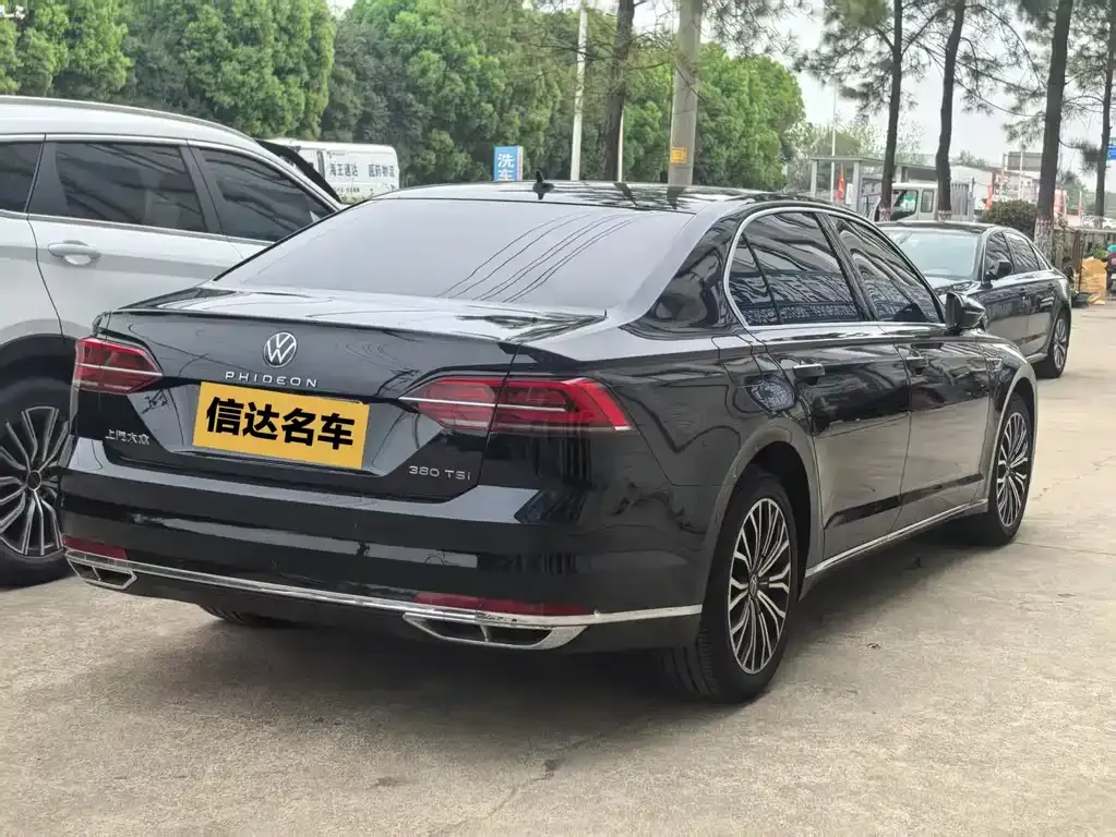Volkswagen Phideon 2023 из CN, фото 8