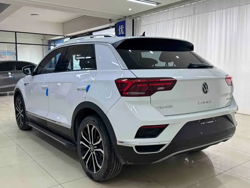 Volkswagen T-Roc 2022 из CN, фото 2
