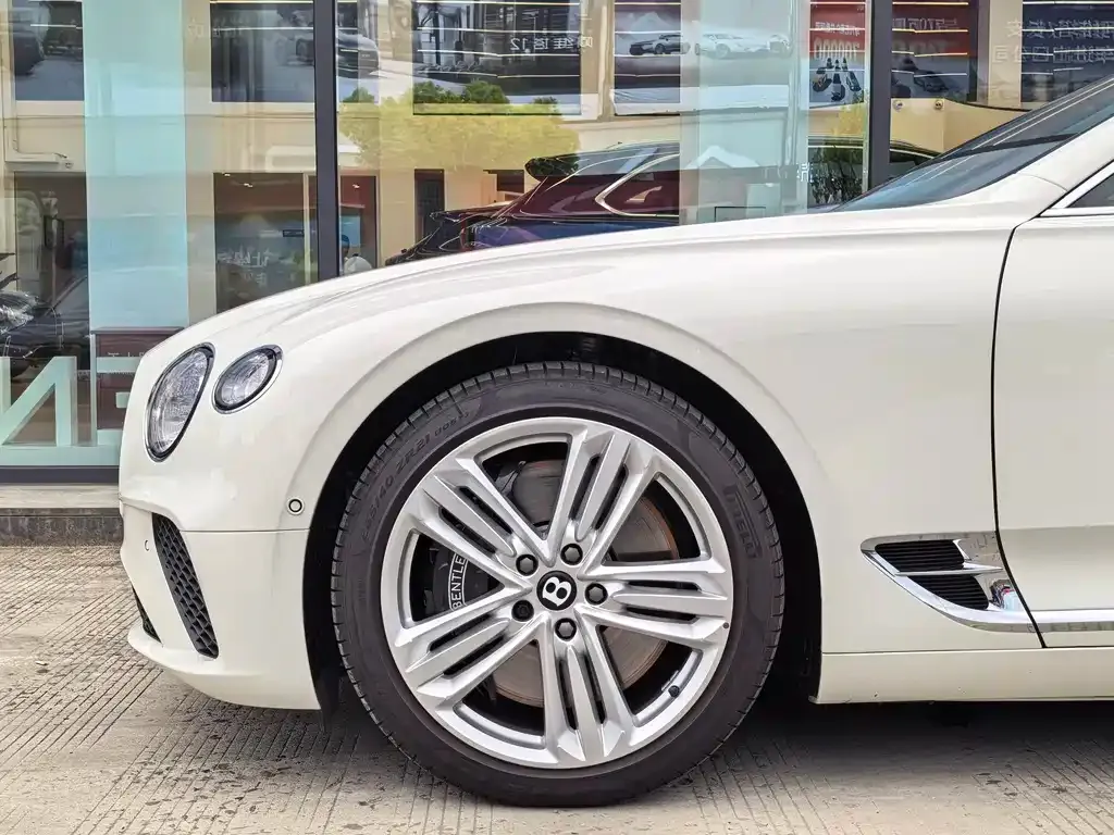 Bentley Continental — фото 3