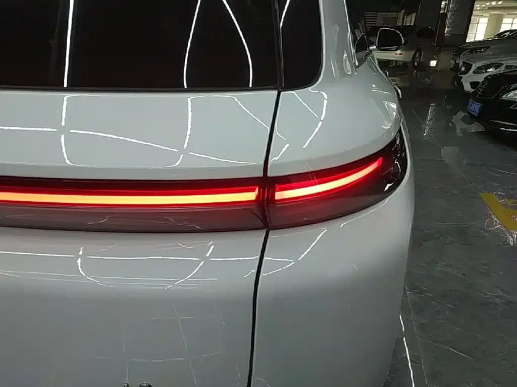 Li Auto L8 2026 из CN, фото 4