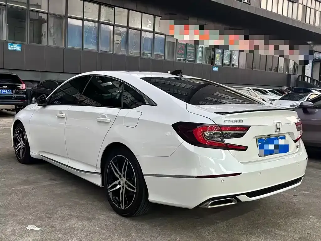 Honda Accord 2022 из CN, фото 9