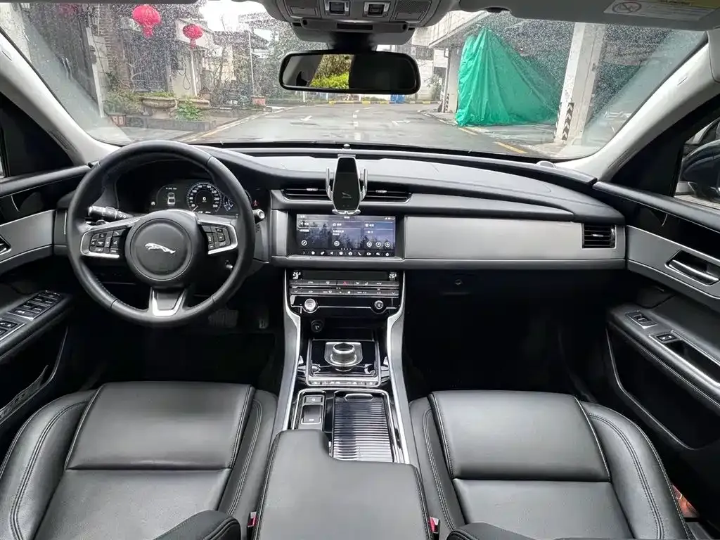 Jaguar XFL 2021 из CN, фото 3