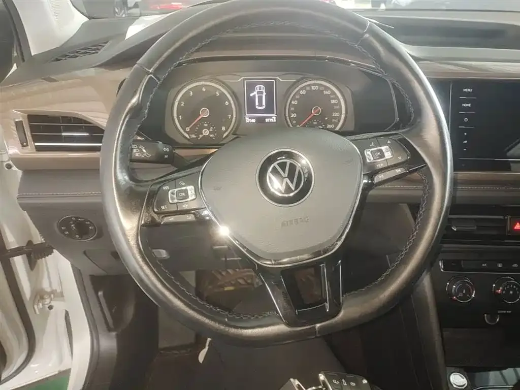 Volkswagen Tharu 2022 из CN, фото 5