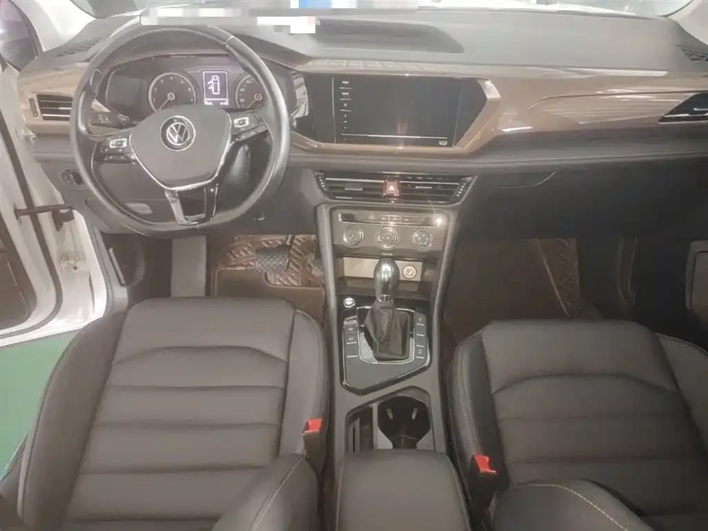Volkswagen Tharu 2022 из CN, фото 2