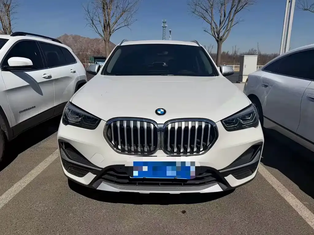 BMW X1 2022 из CN, фото 2