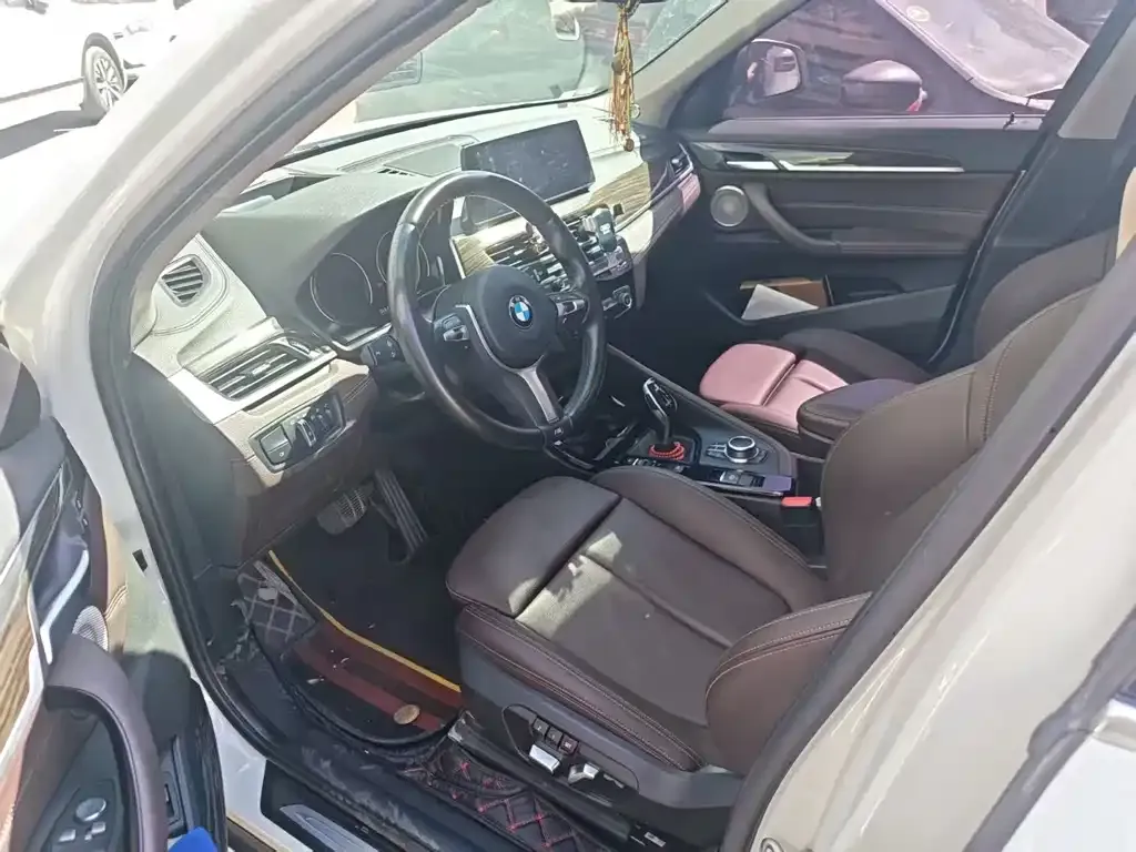 BMW X1 2022 из CN, фото 8