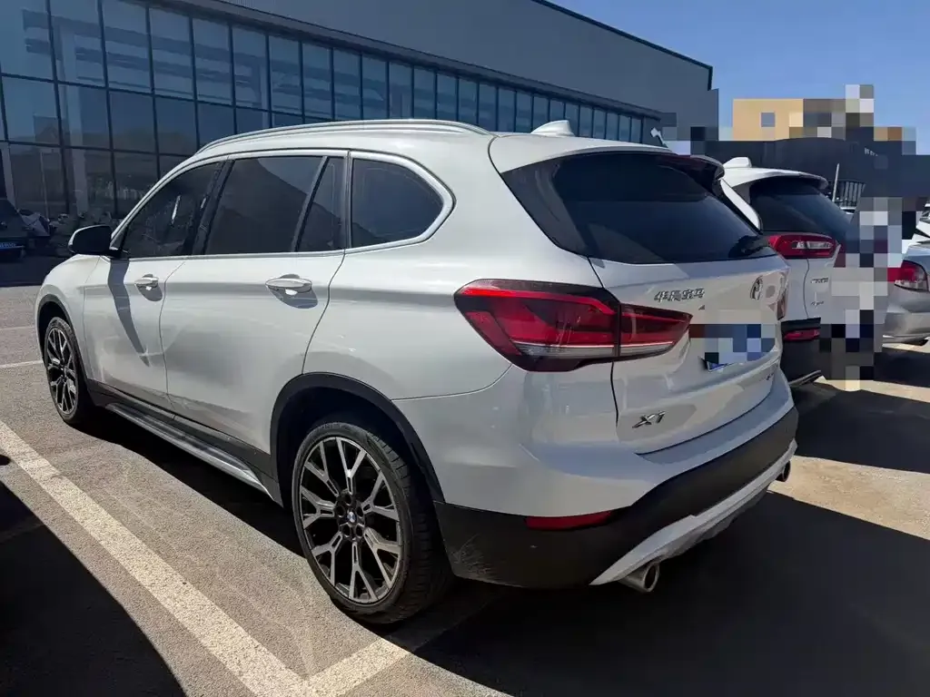 BMW X1 2022 из CN, фото 4