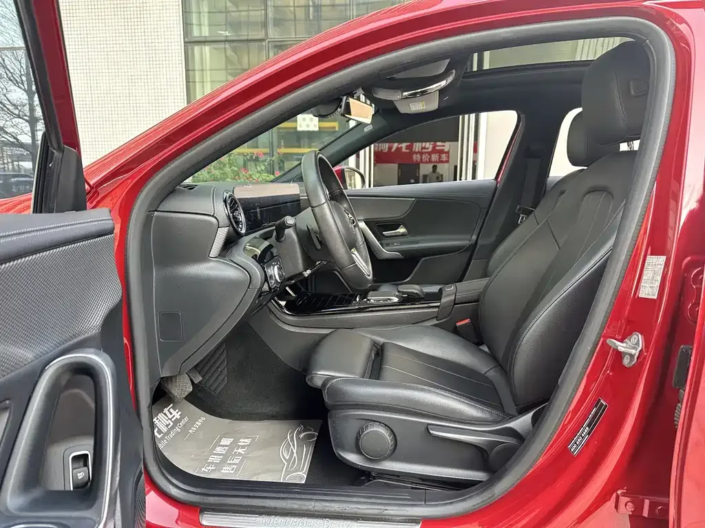 Mercedes-Benz A-Class 2021 из CN, фото 2