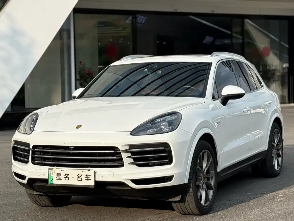 Porsche Cayenne Hybrid