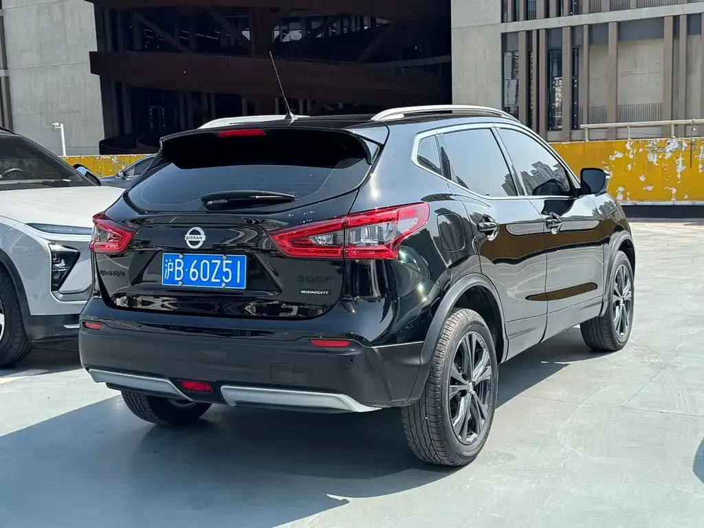 Nissan Qashqai — фото 2
