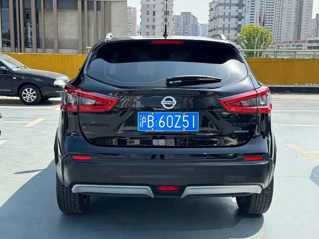 Nissan Qashqai — фото 8